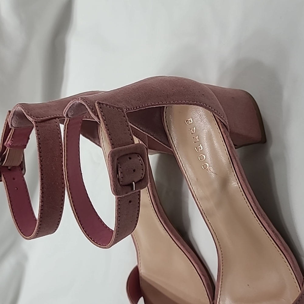 Bamboo Pink Suede Block Heel Sandals Sz 9 - Picture 3 of 9
